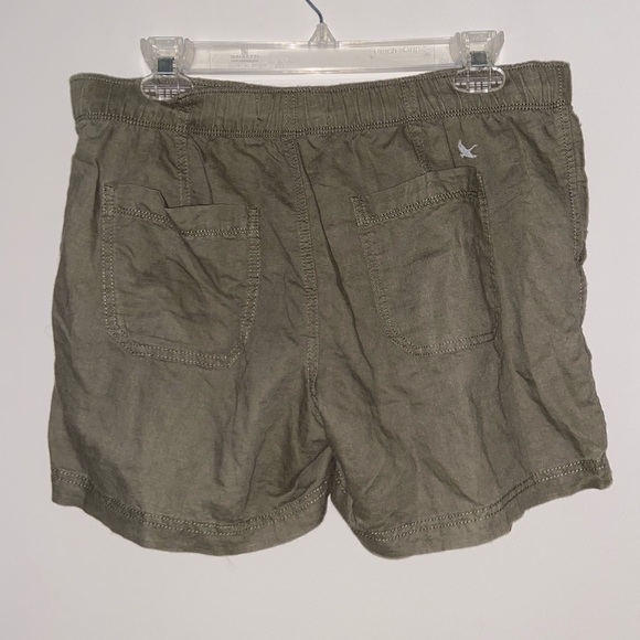 Eddie Bauer Olive Green Cargo Hiking Shorts - Size Small - Picture 2 of 6